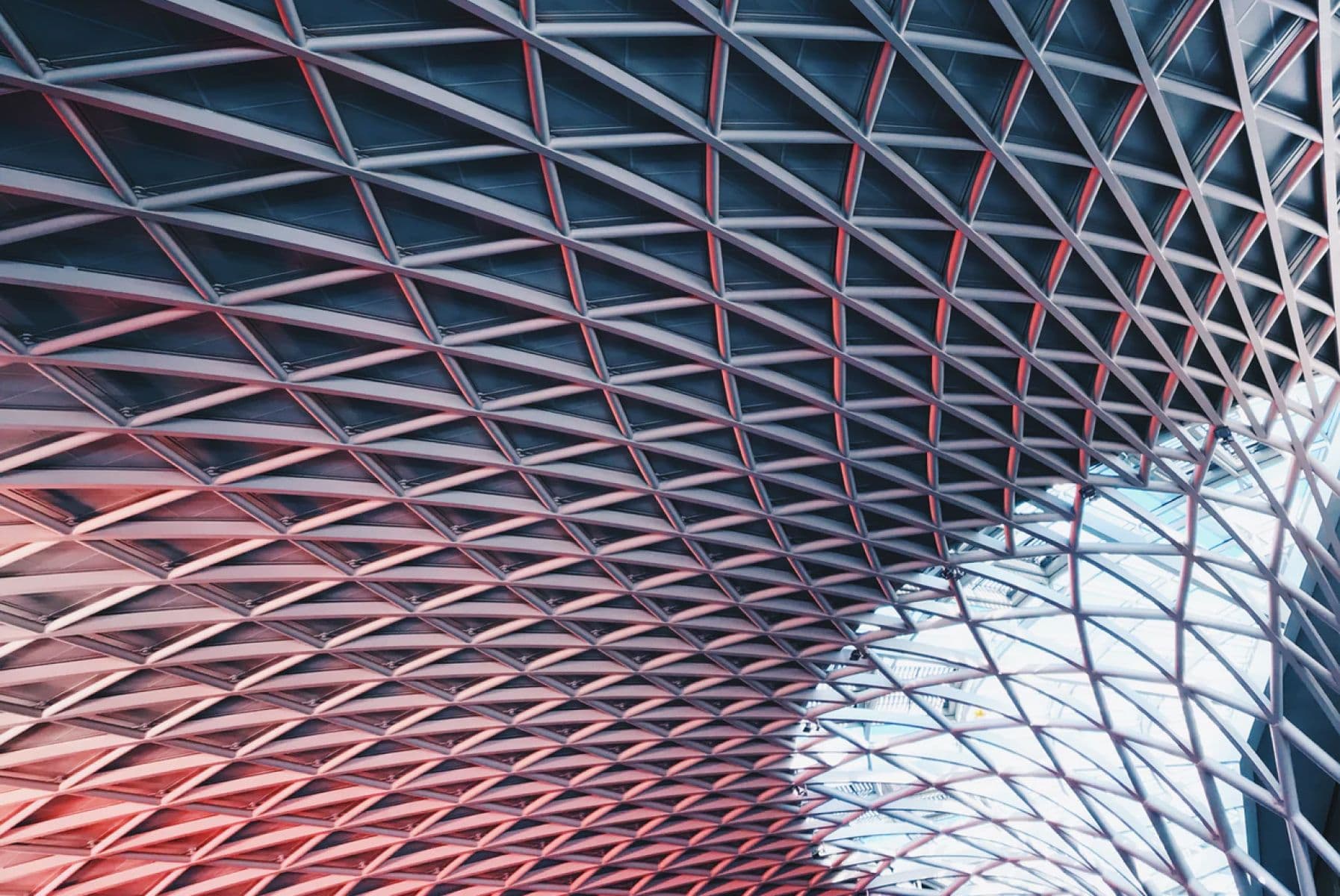 What is endpoint management? New solutions and practices