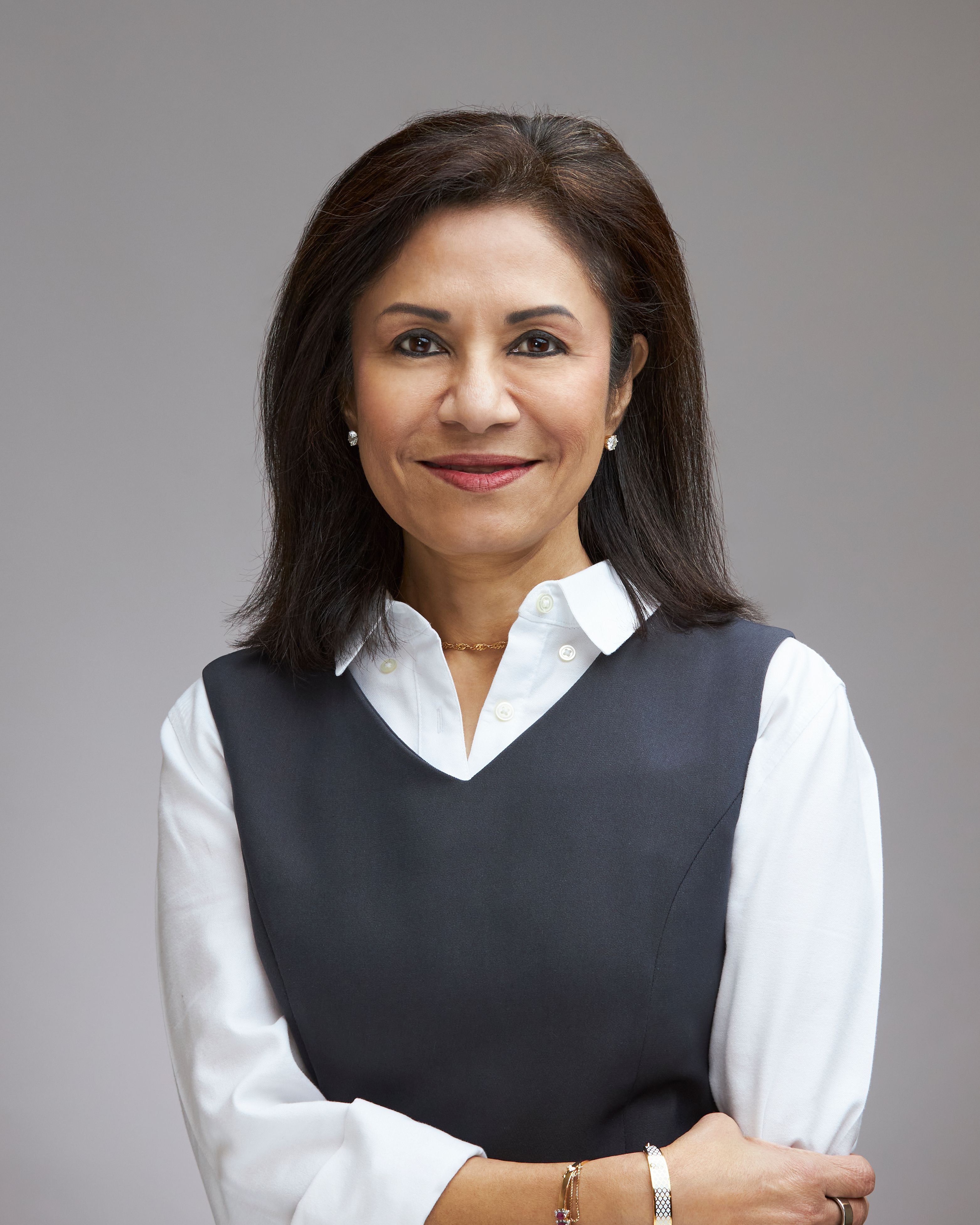 Headshot of Bina Chaurasia